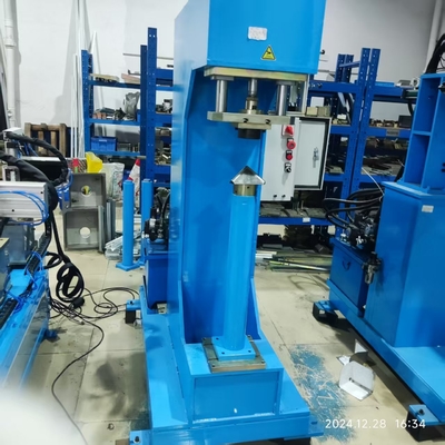 Kalite  380V Hydraulic Corner Pressing Machine for Stainless Steel Sinks fabrika