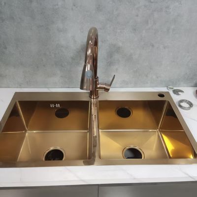 Kalite  Handmade Stainless Steel Kitchen Sink with Food Grade 304/316 Stainless Steel 250-300mm Bowl Depth and 1.2-2.0mm Panel Thickness fabrika
