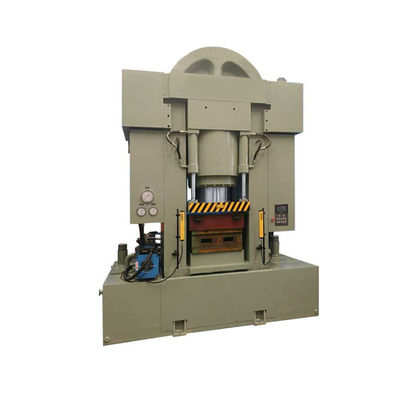 Ağır Hizmet Tipi Metal Hidrolik Pres Makinası 1000 Ton 2000 Ton 5000 Ton