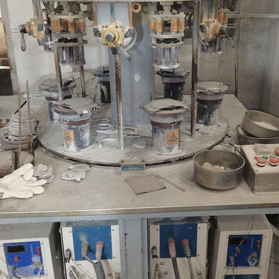 Su Isıtıcısı Lehimleme Isıtma Plakası Elemanı Kaynağı İçin Servo Sistem Su Isıtıcısı Yapma Makinesi