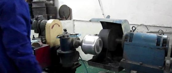Yüksek kaliteli Metal malzeme malzemeleri için Otomatik Yemek Cihazları cilalama makinesi