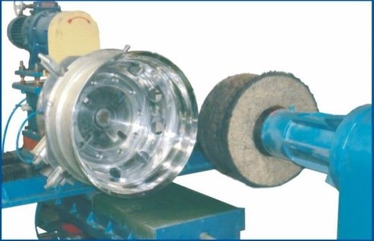 Metal Kapak/Tencere Kapağı için Dış Parlatma Makinesi Disk Tipi Çok İstasyonlu Otomatik Kapak Parlatıcı