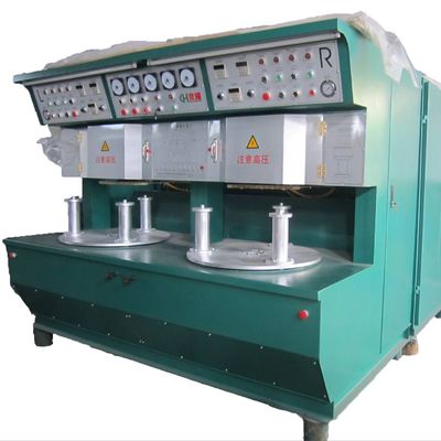 Yüksek verimlilikli yemek malzemeleri sandviç tabanı Isıtma İndüksiyon Brazing Makine Otomatik Yemek malzemeleri için metal malzemeler