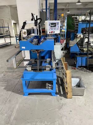 Doğrudan dikiş kaynak makinesi paslanmaz çelik plakaları bir araya getirir