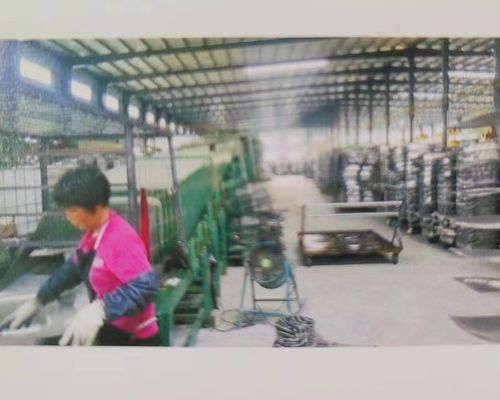 Metal bileşenler için sürekli gaz korumalı parlak endüstriyel kızartma fırını
