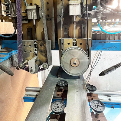 Mutfak el yapımı lavabo splicing plakalarının kaynak dikişleri için CNC ince öğütme makinesi