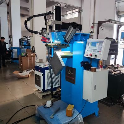 Özellikle paslanmaz çelik metal lavabolarda yuvarlak köşeler için tasarlanmış CNC kaynak makinesi