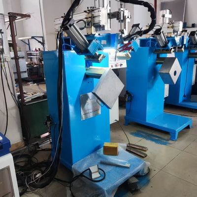 Çalışması Kolay ve özelleştirilebilir kaynak parametreleri, Yuvarlak Köşe CNC kaynak makinesi