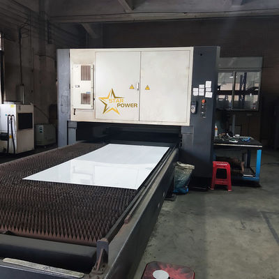 Yüksek Güçlü Otomatik El Su Tankı CNC Metal Lazer Kesme Makinesi Üretimi Uzmanlık