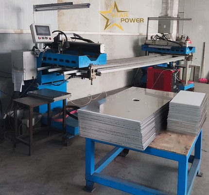 İyi fiyat Otomatik Paslanmaz Çelik Metal Kaynak Makinesi Çok Sahneli Kullanım çevrimiçi