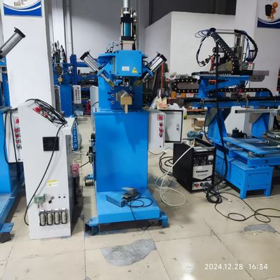 İyi fiyat PLC Kontrollü Hidrolik Pnömatik Kaynak Dikiş Pres Makinesi 380V çevrimiçi
