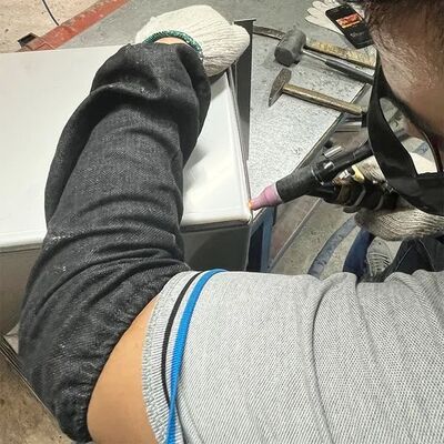 Otomatik kaynak özel makine mutfak lavabo üretim makinesi